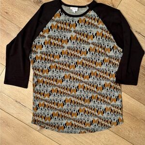 LuLaRoe Women’s Long Sleeve Tee in Black and Orange Minnie Bow Print